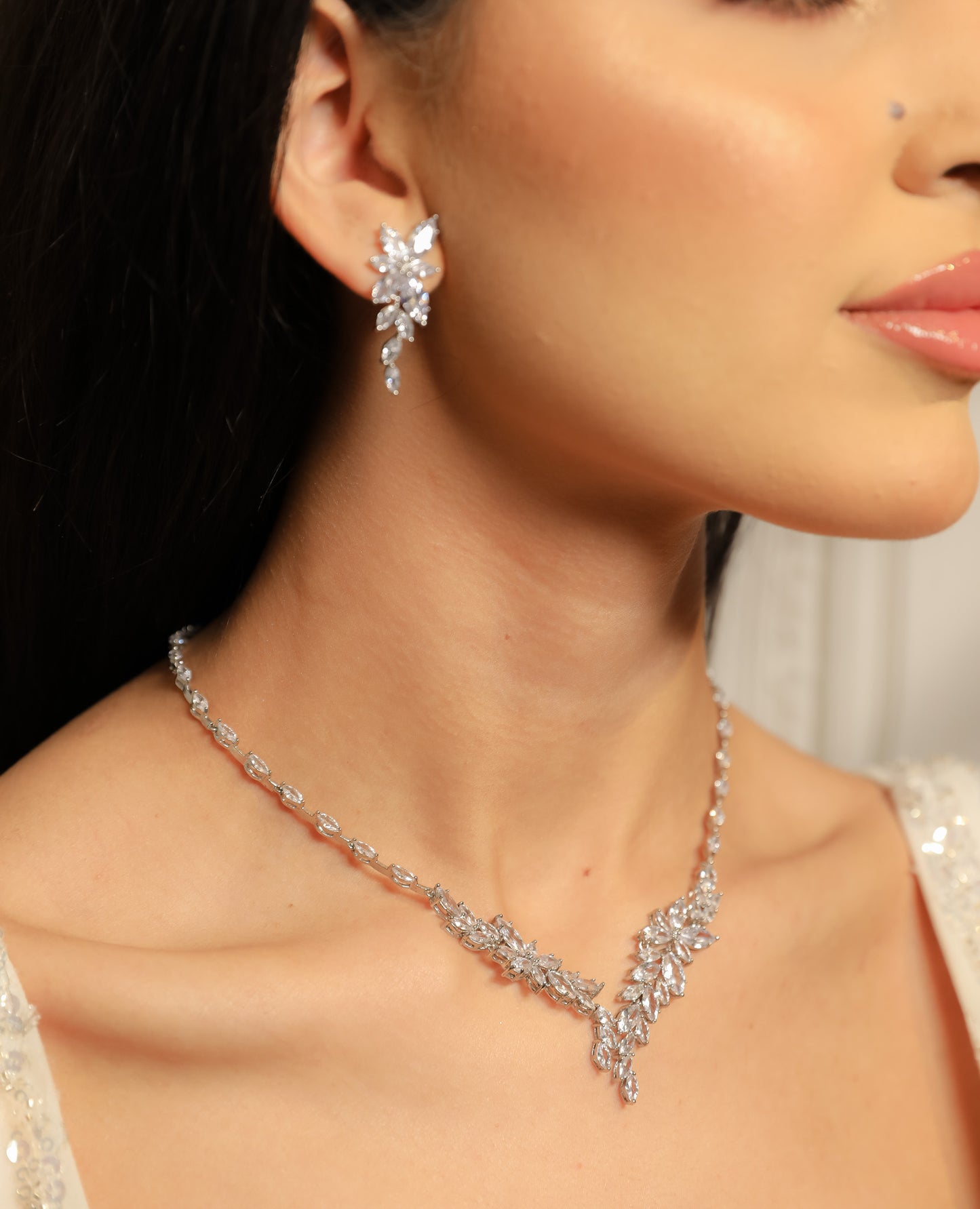 Seline Necklace and Earring set