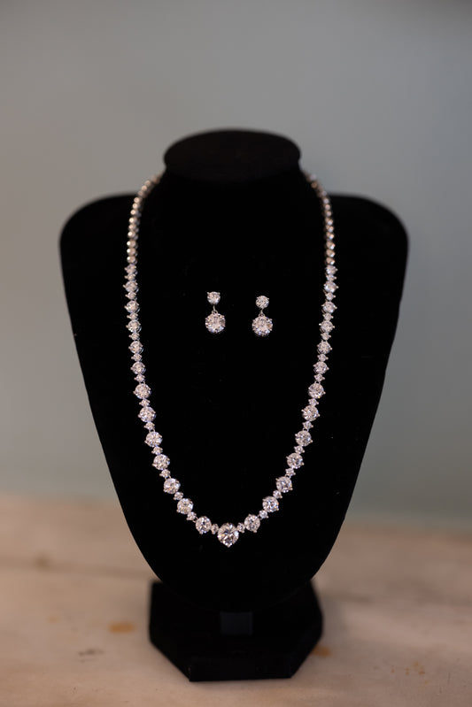 Layan Bridal Jewellery Necklace and Earring set