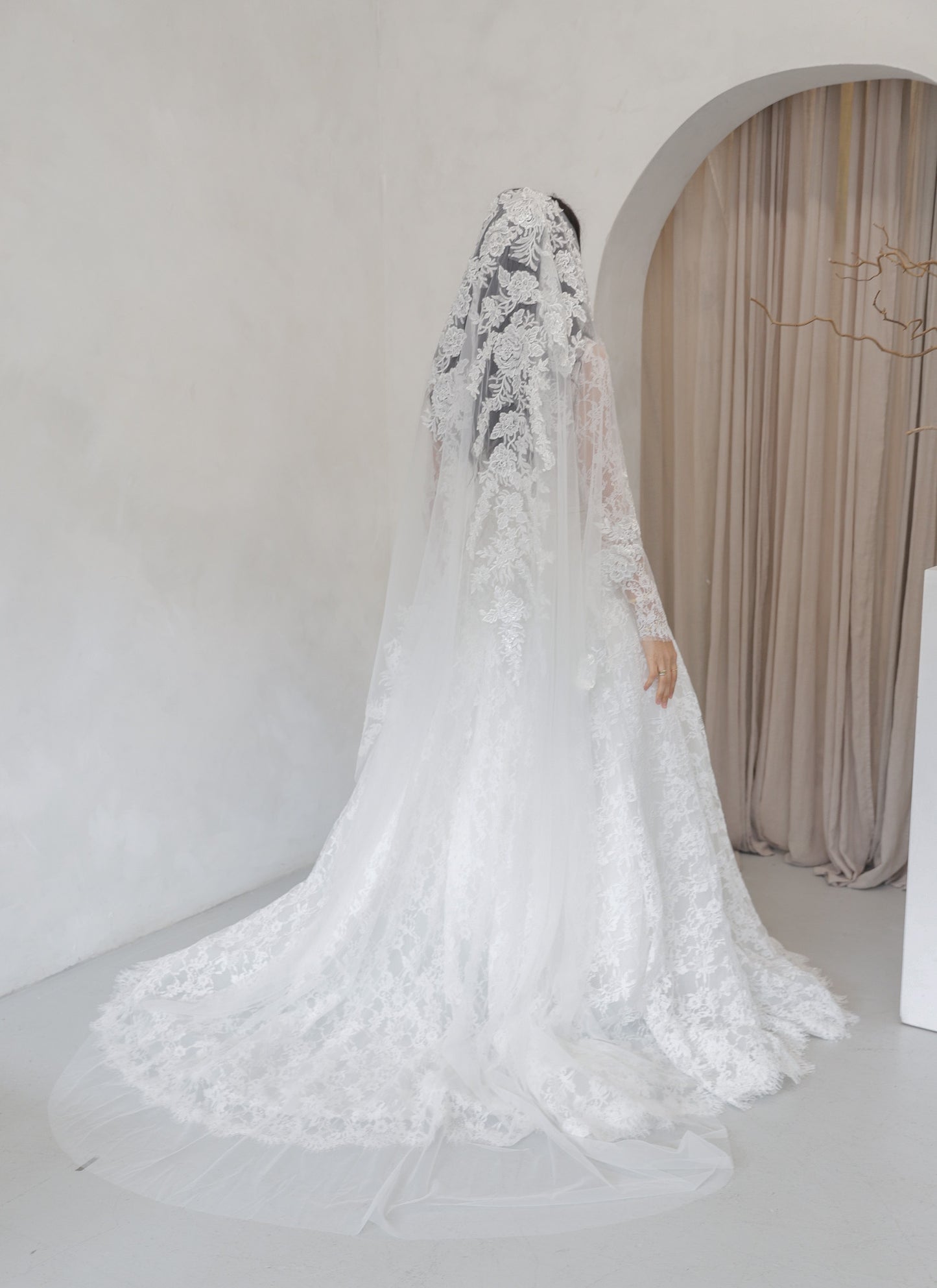 Hazal Veil