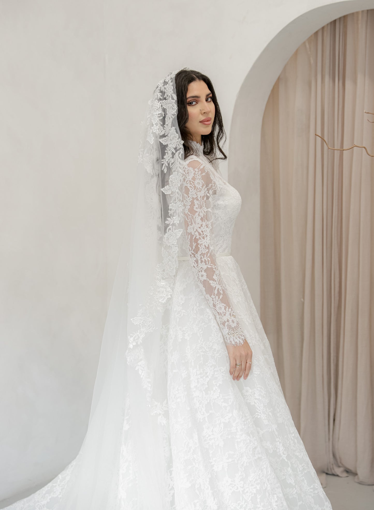 Hazal Veil