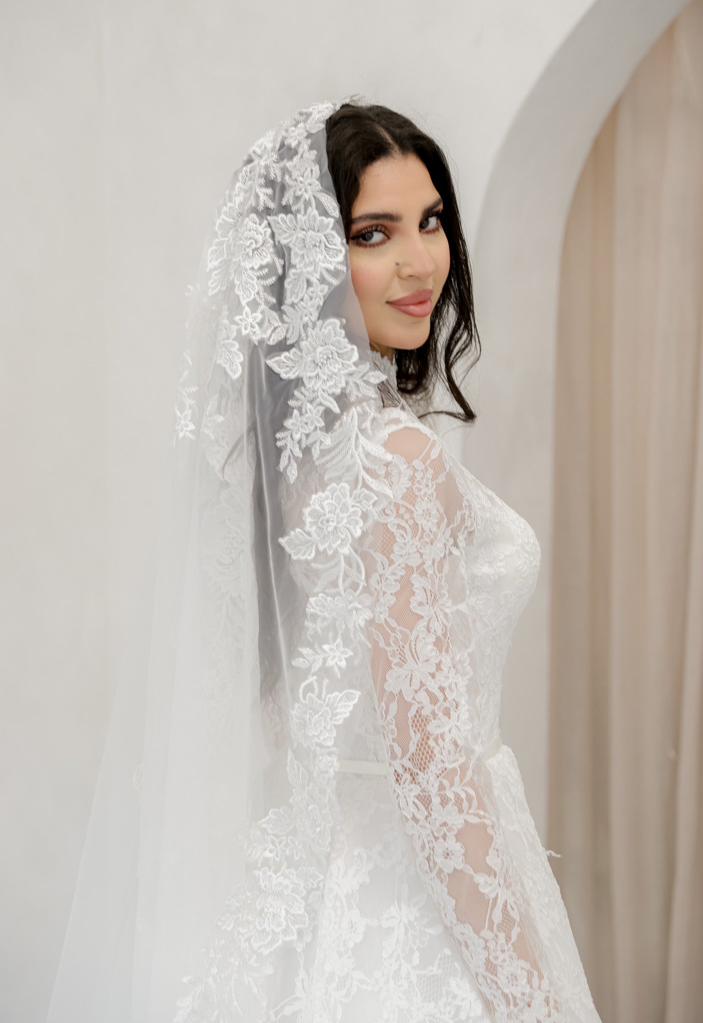 Hazal Veil