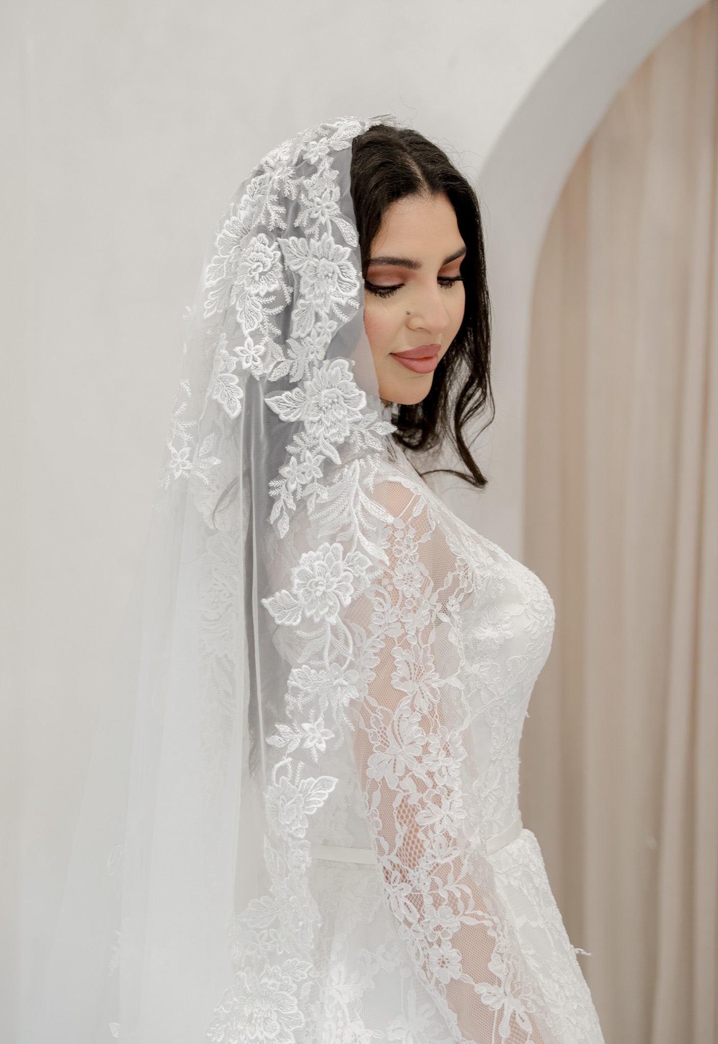 Hazal Veil