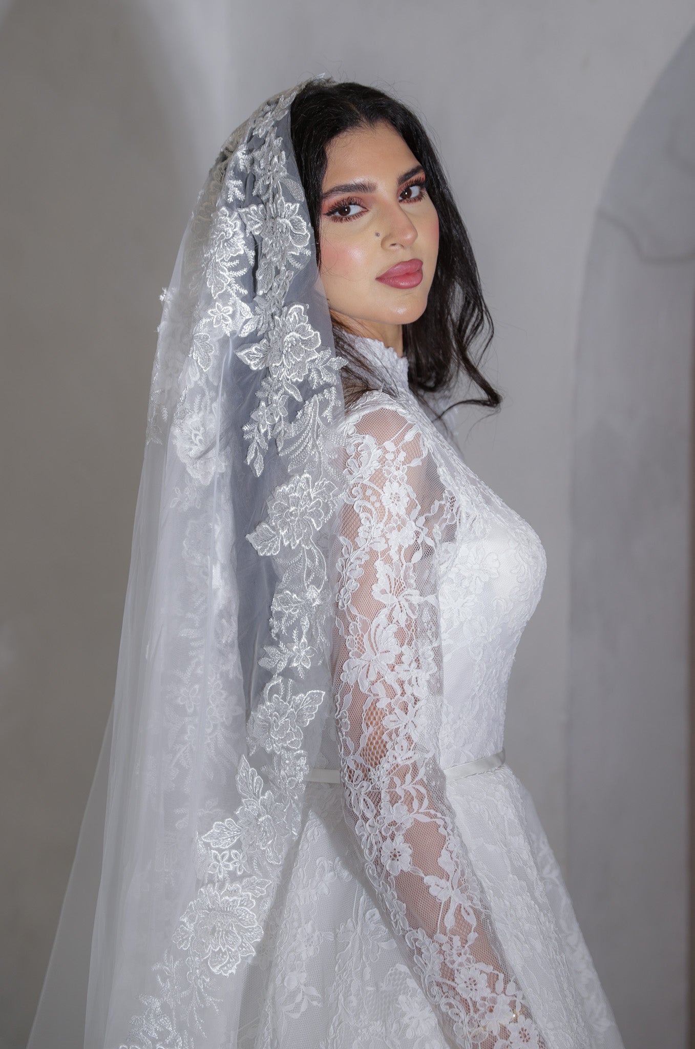 Hazal Veil