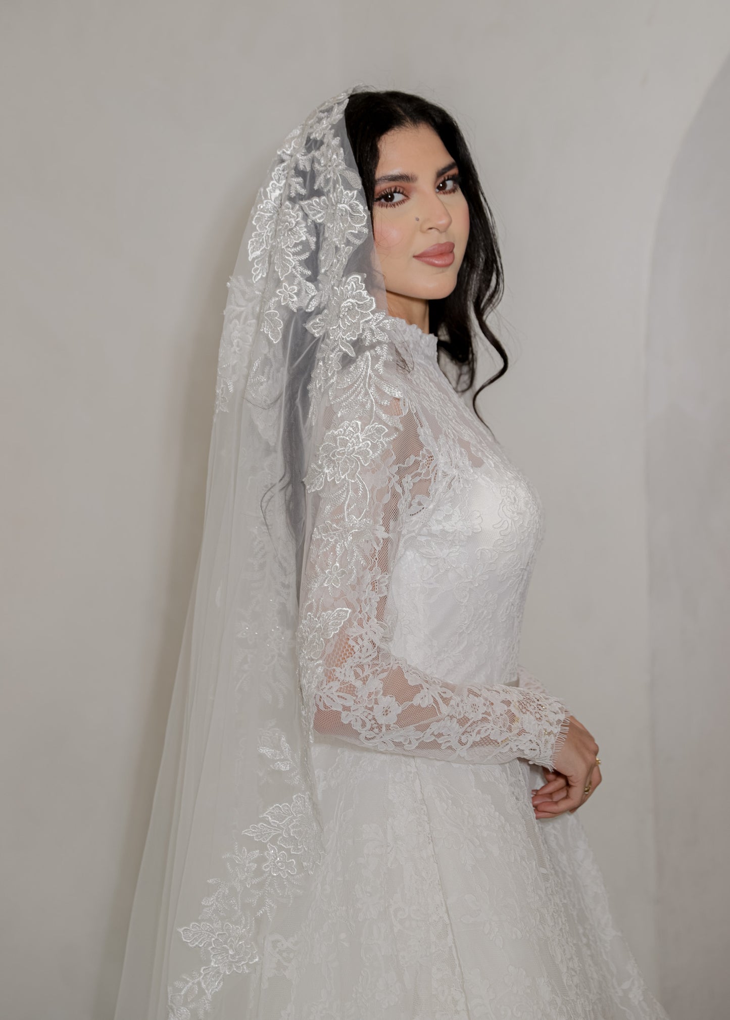 Hazal Veil