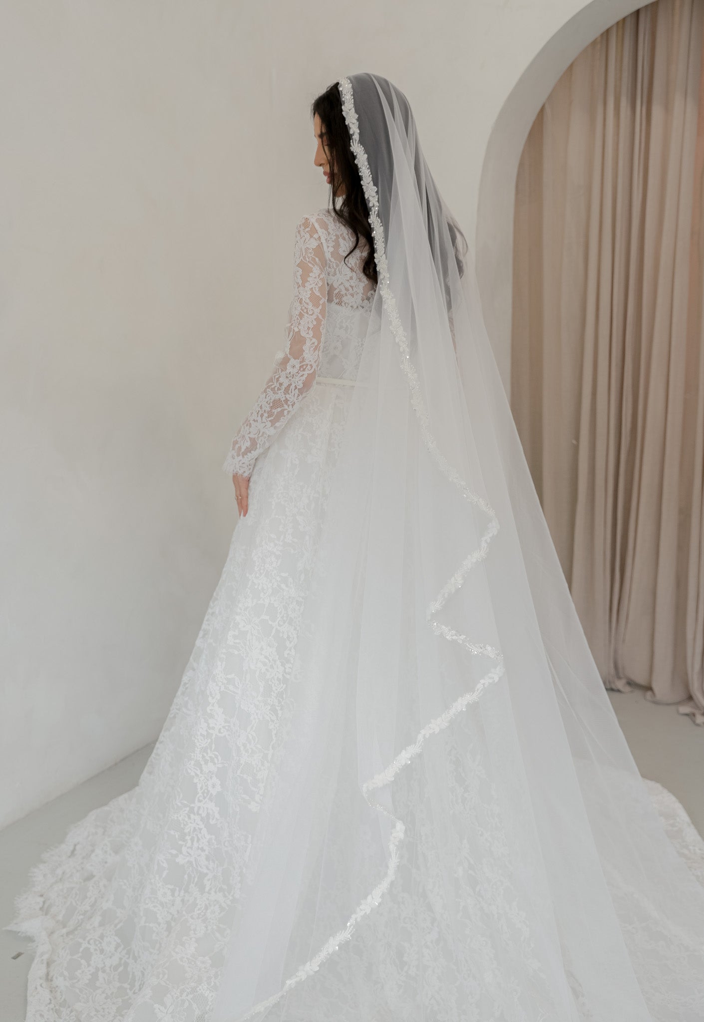 Taya Veil