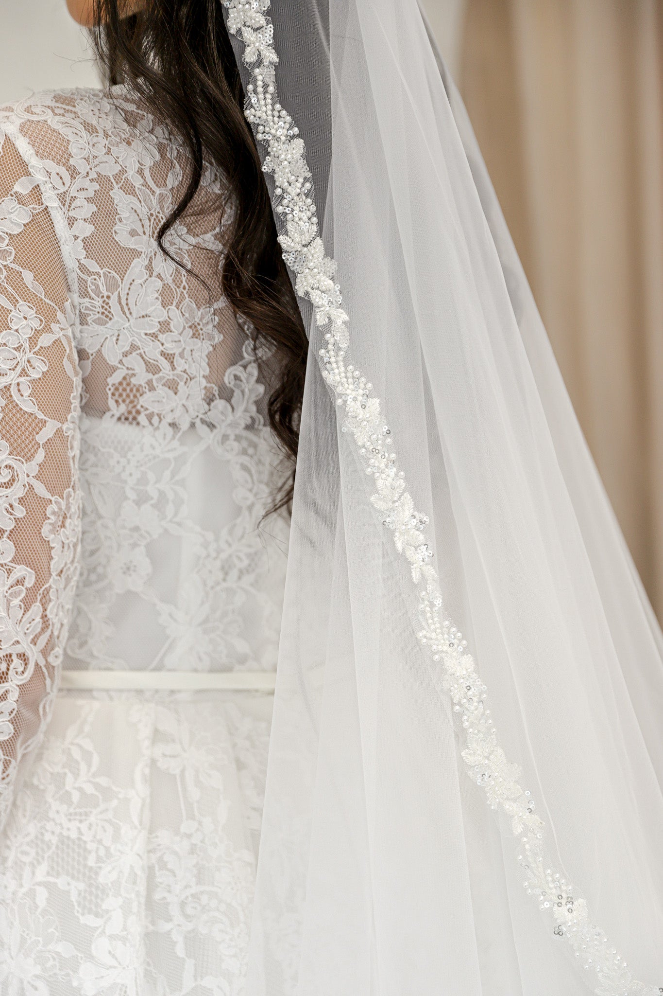 Taya Veil
