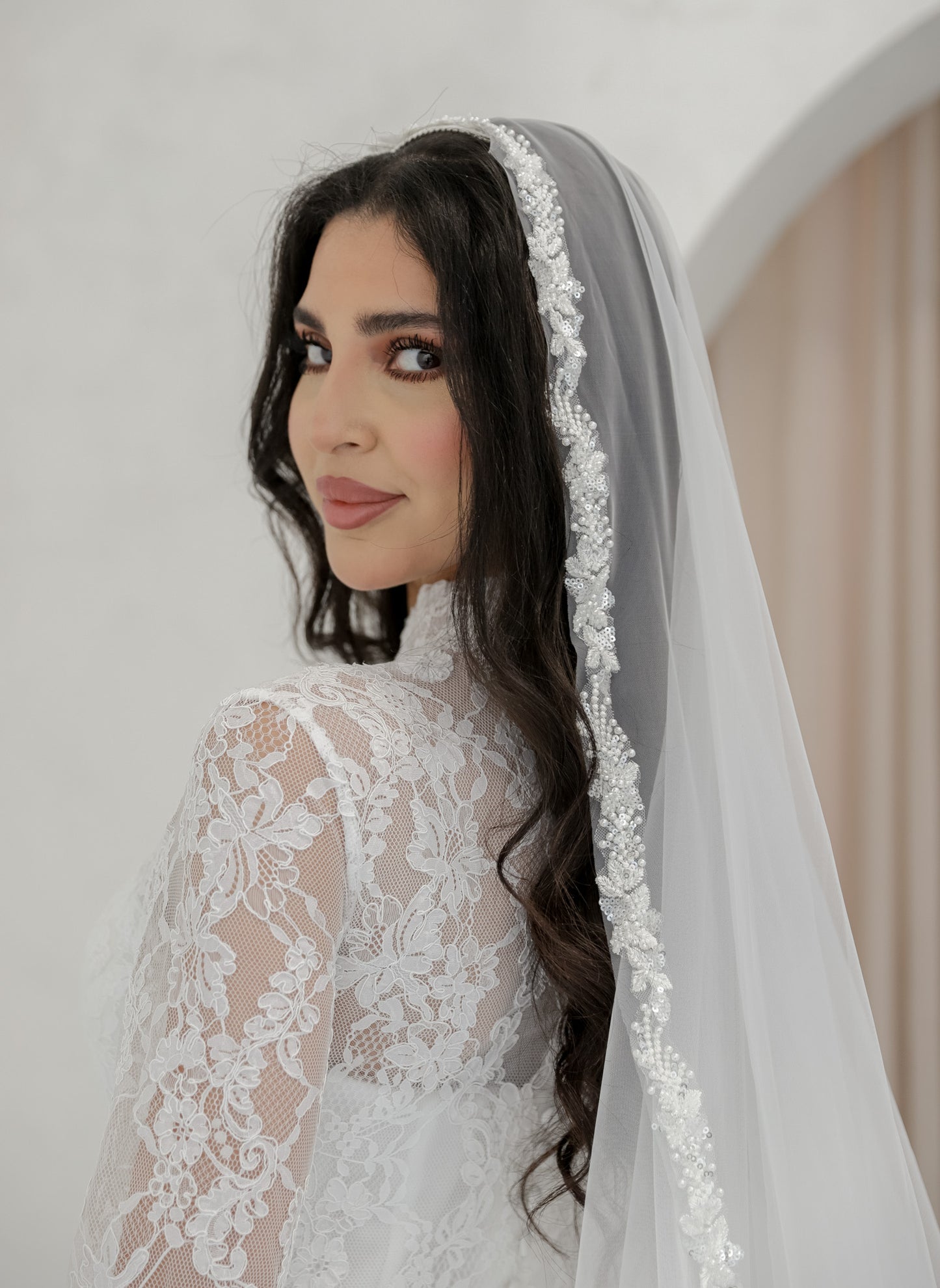 Taya Veil