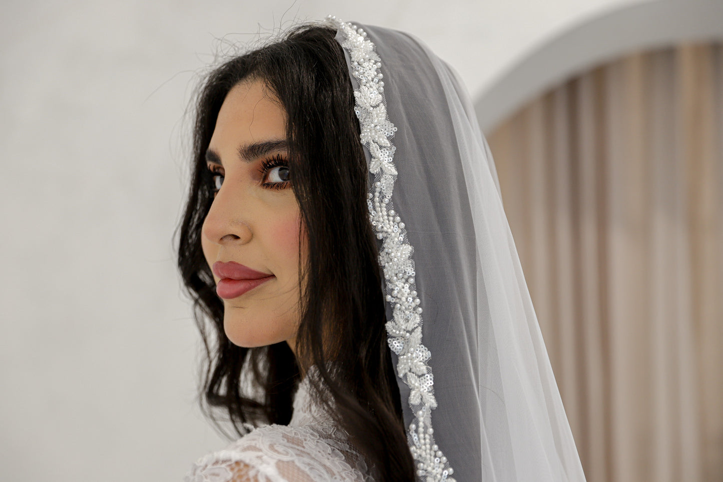 Taya Veil