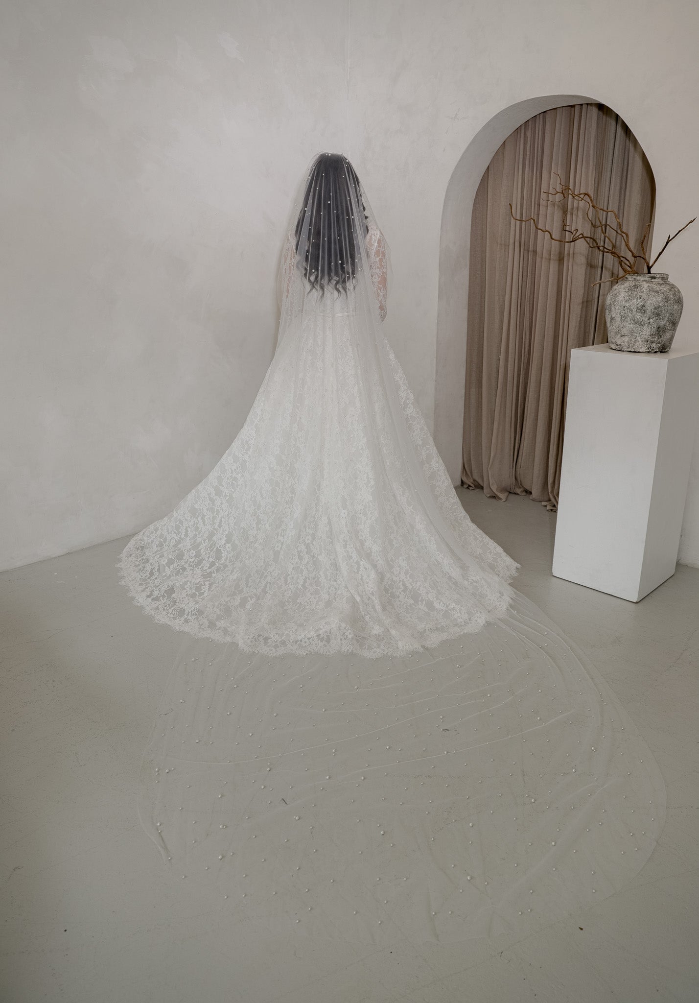 Pearl Scatter Veil