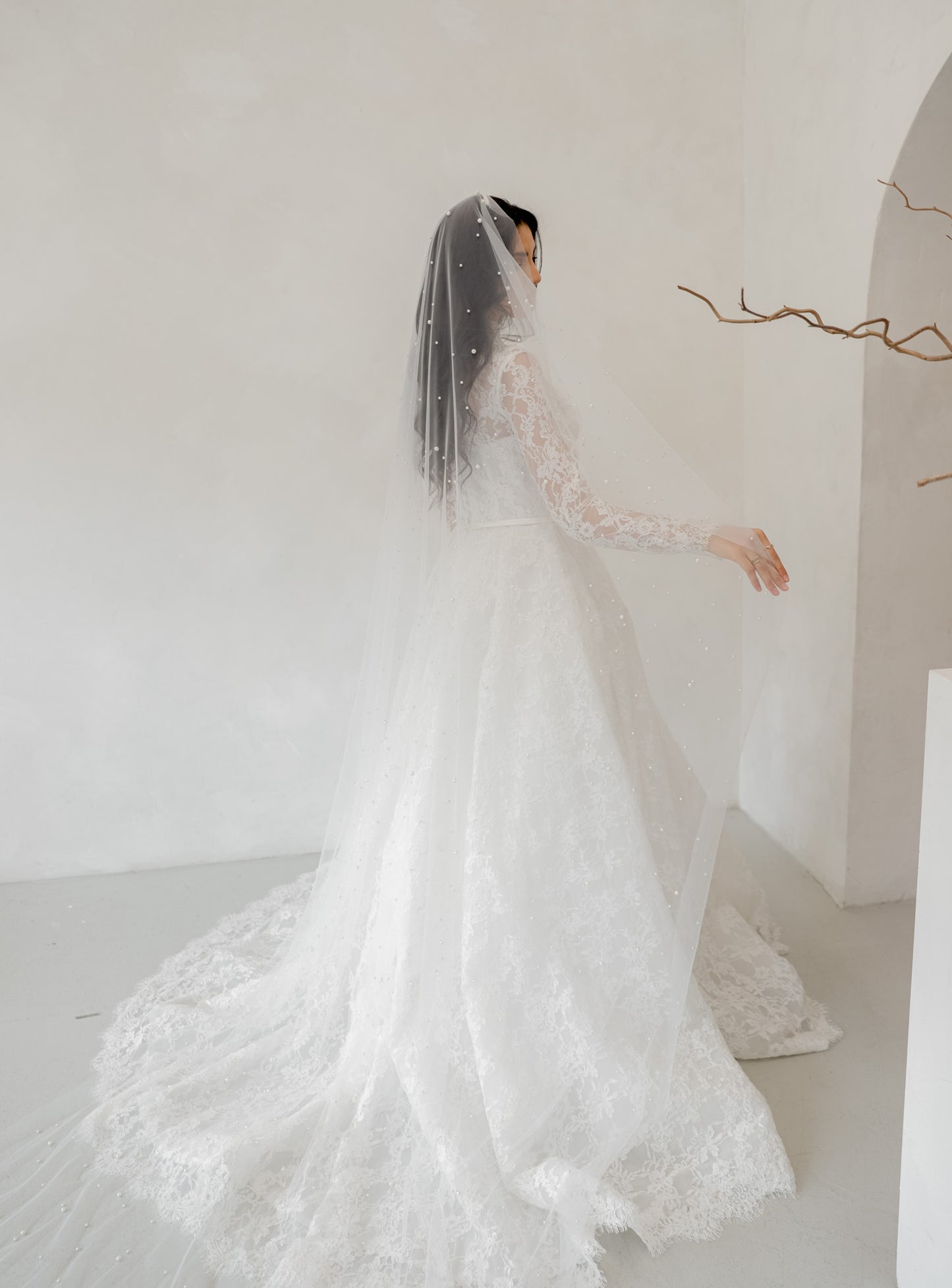 Pearl Scatter Veil