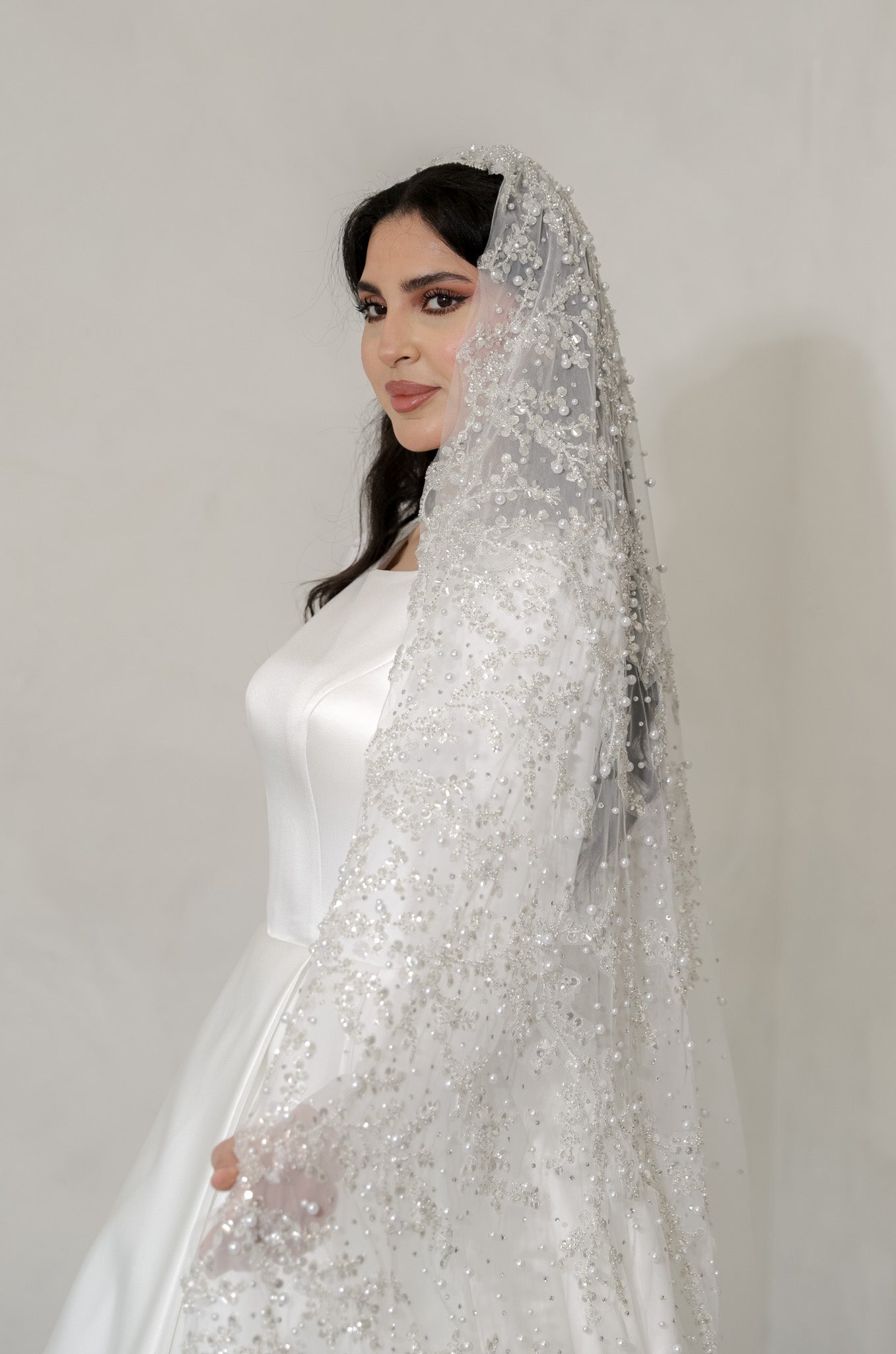 Luna Veil