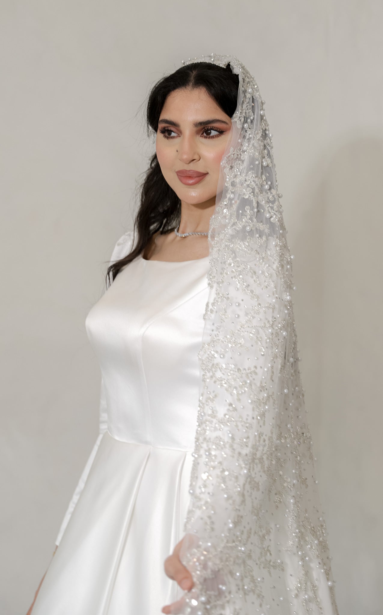 Luna Veil