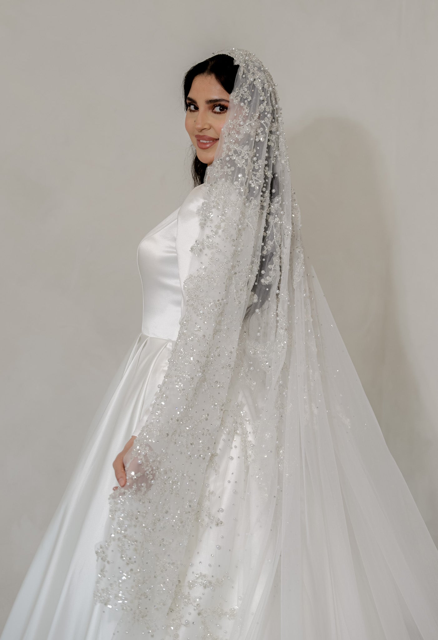 Luna Veil