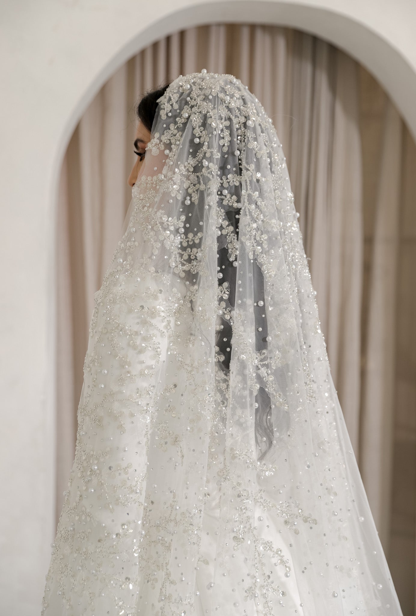 Luna Veil