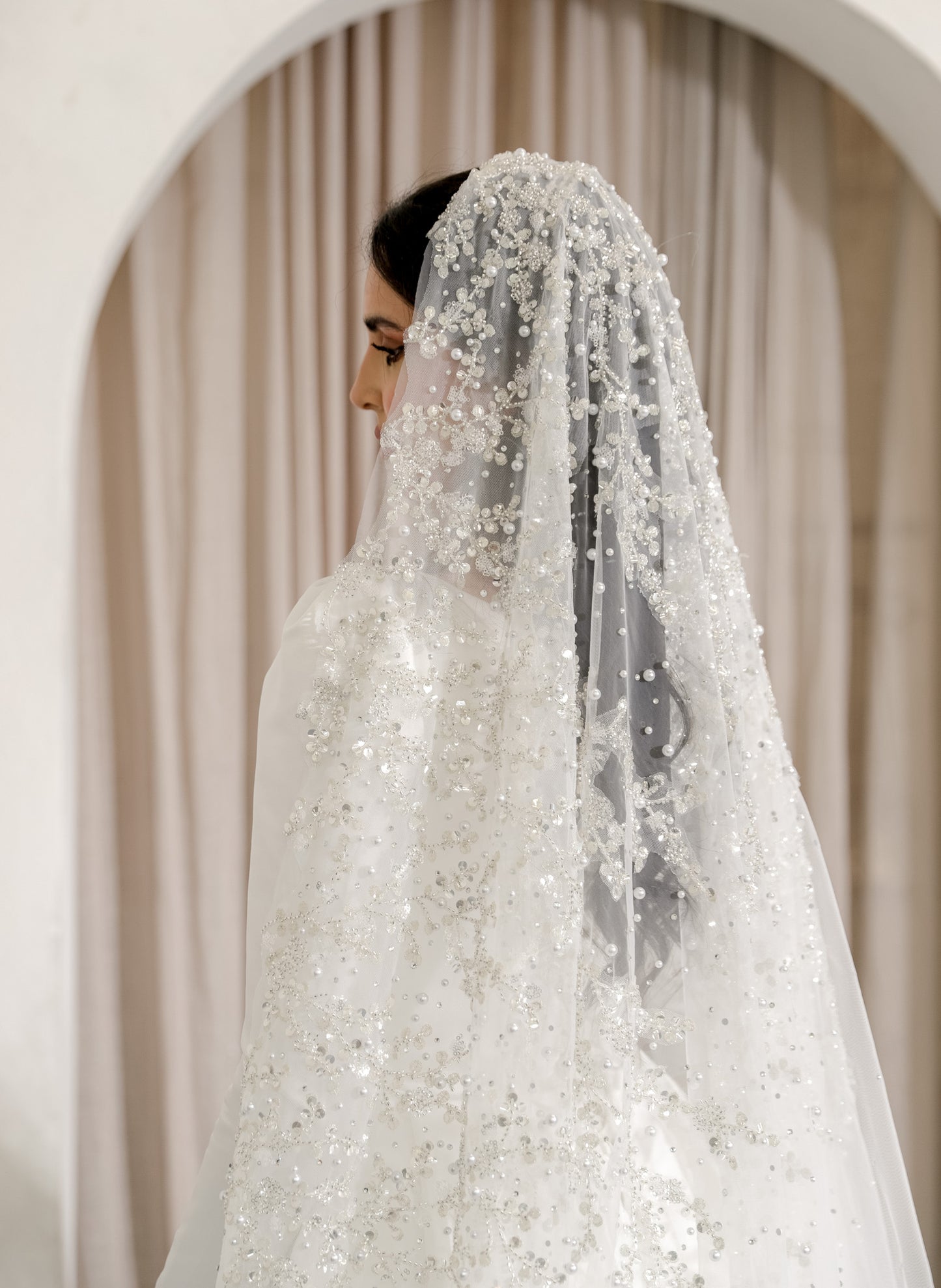 Luna Veil