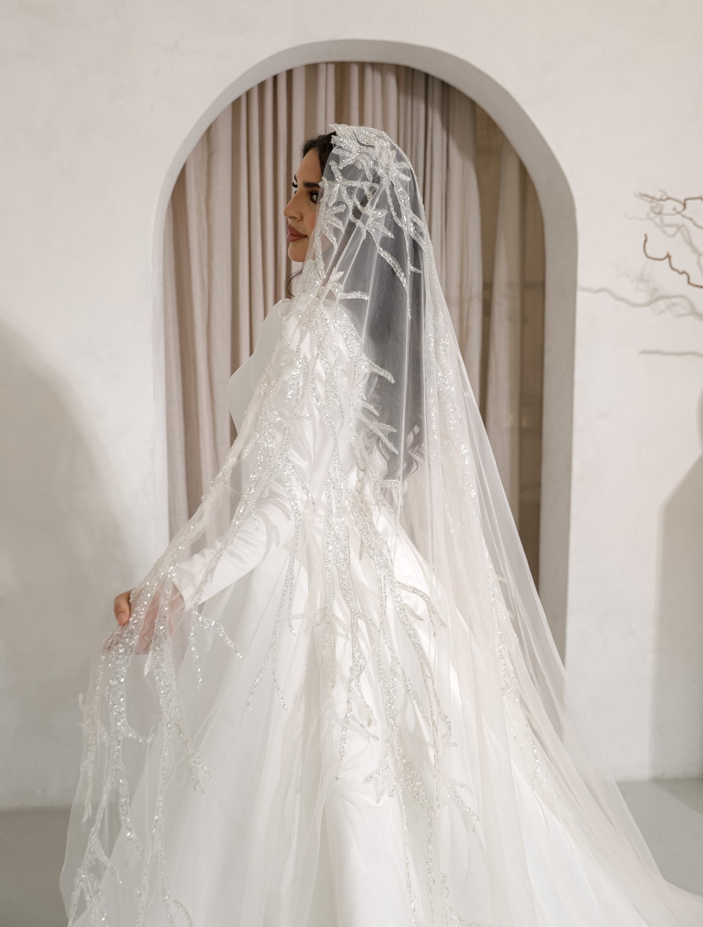 Elsa Champagne Veil