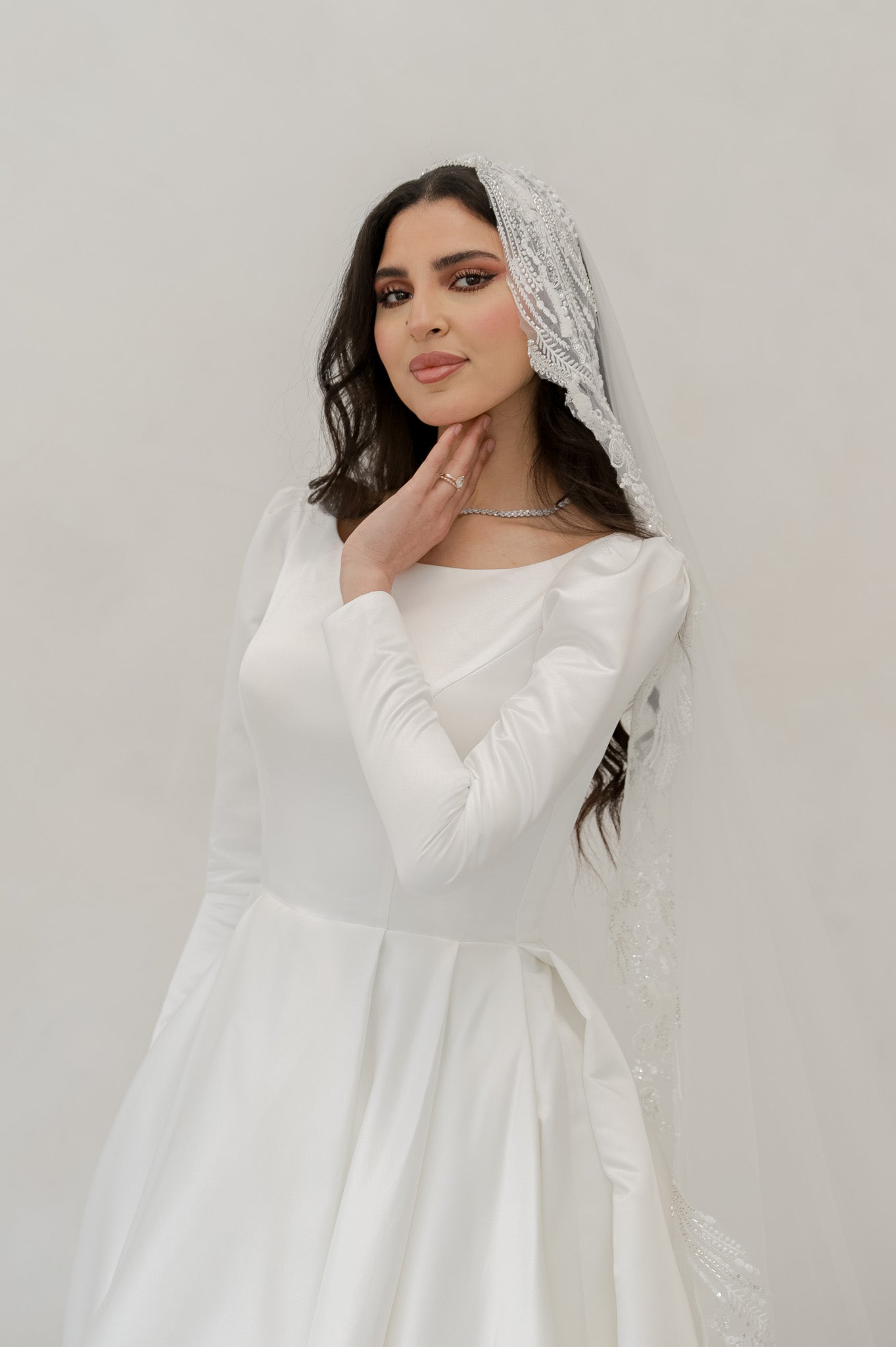 DINA Veil