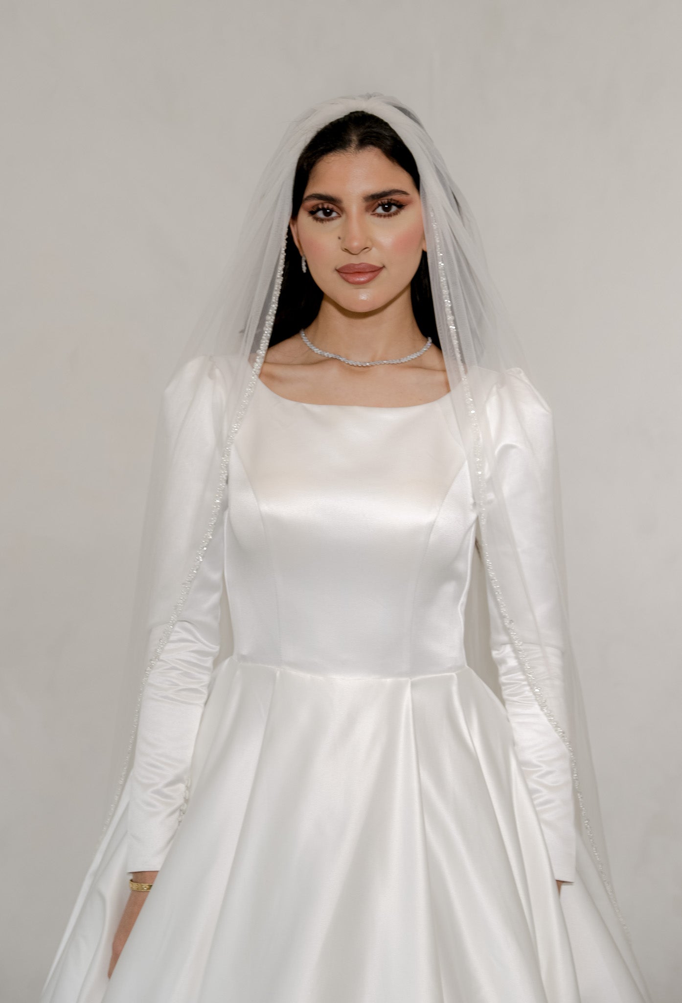 Crystal Border Veil