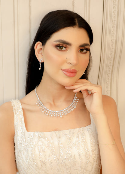 Perla Necklace and Earring set