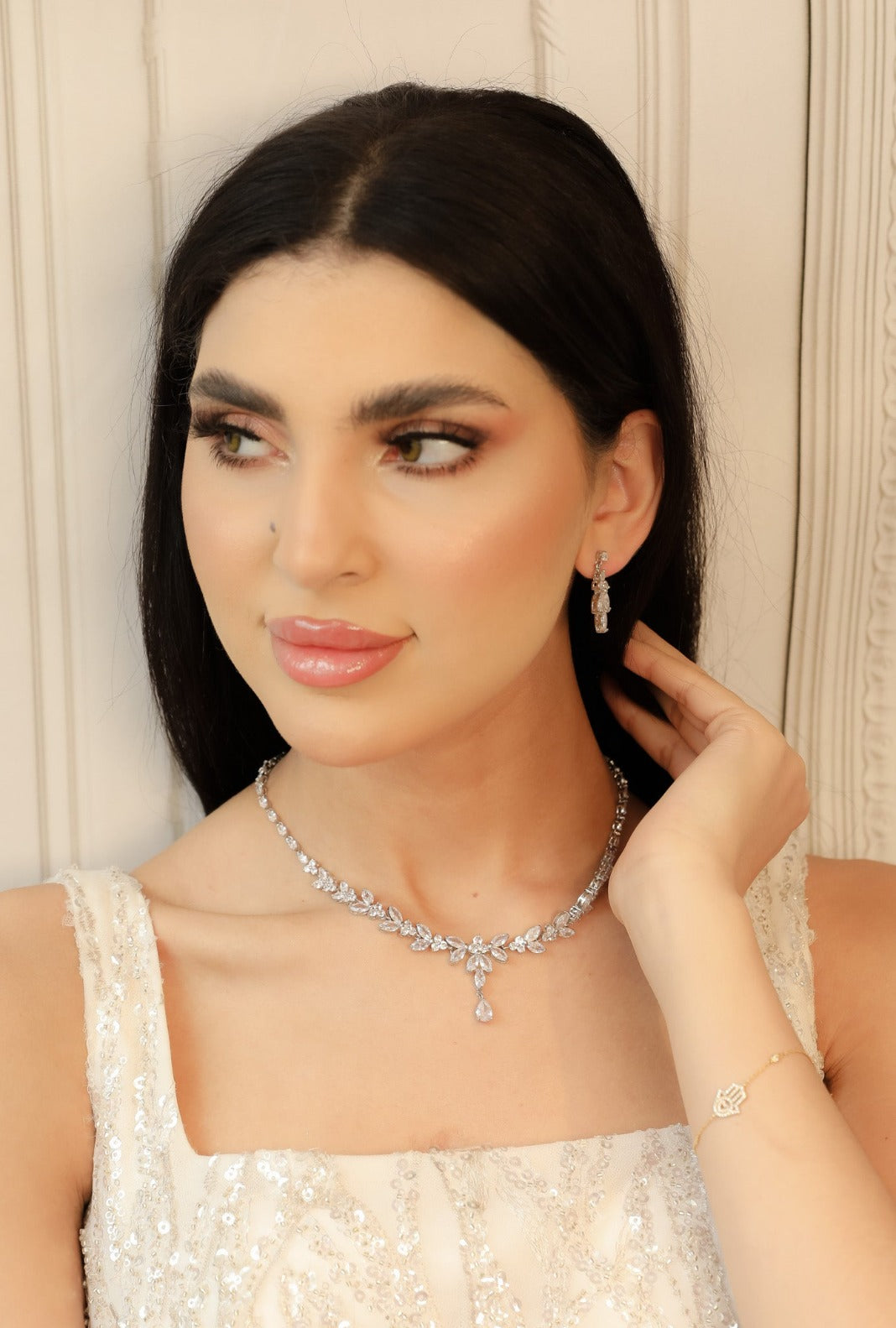 Nour Necklace and Earring set