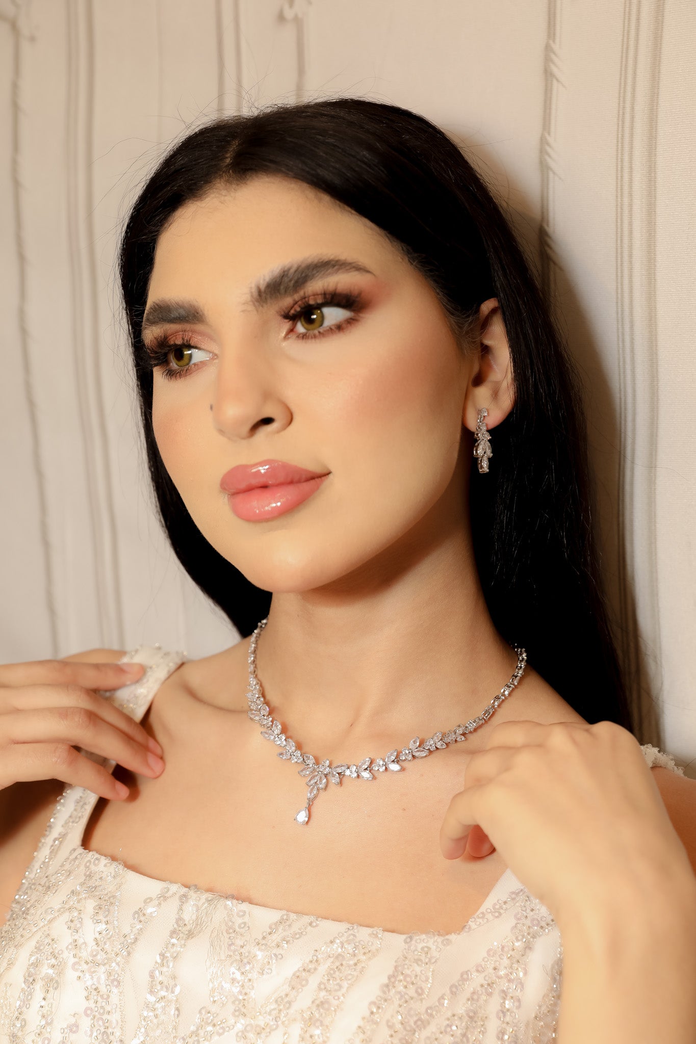 Nour Necklace and Earring set