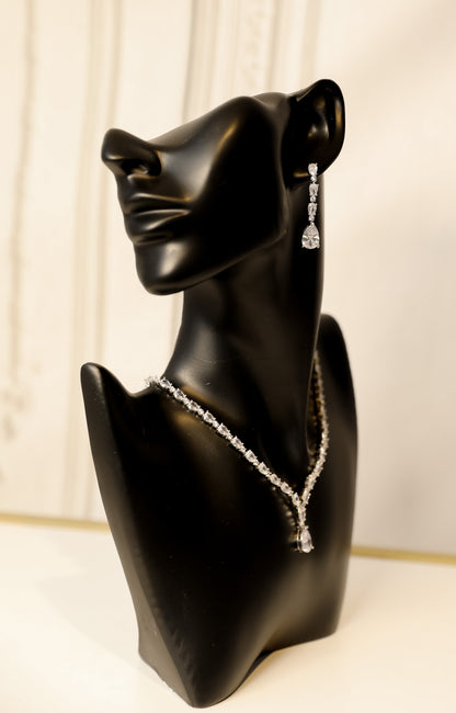 Dima Necklace and Earring set