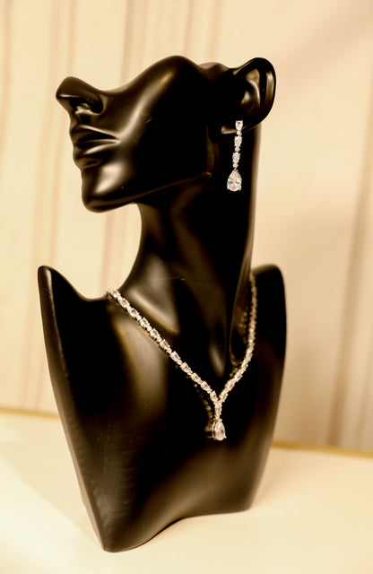 Dima Necklace and Earring set