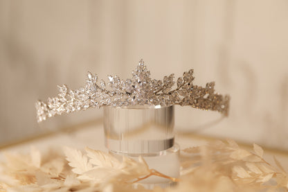 Gazelle diamond Crown Tiara hair accessories