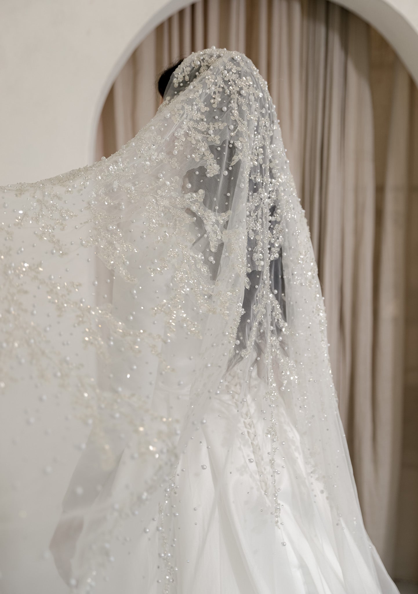 Luna Veil