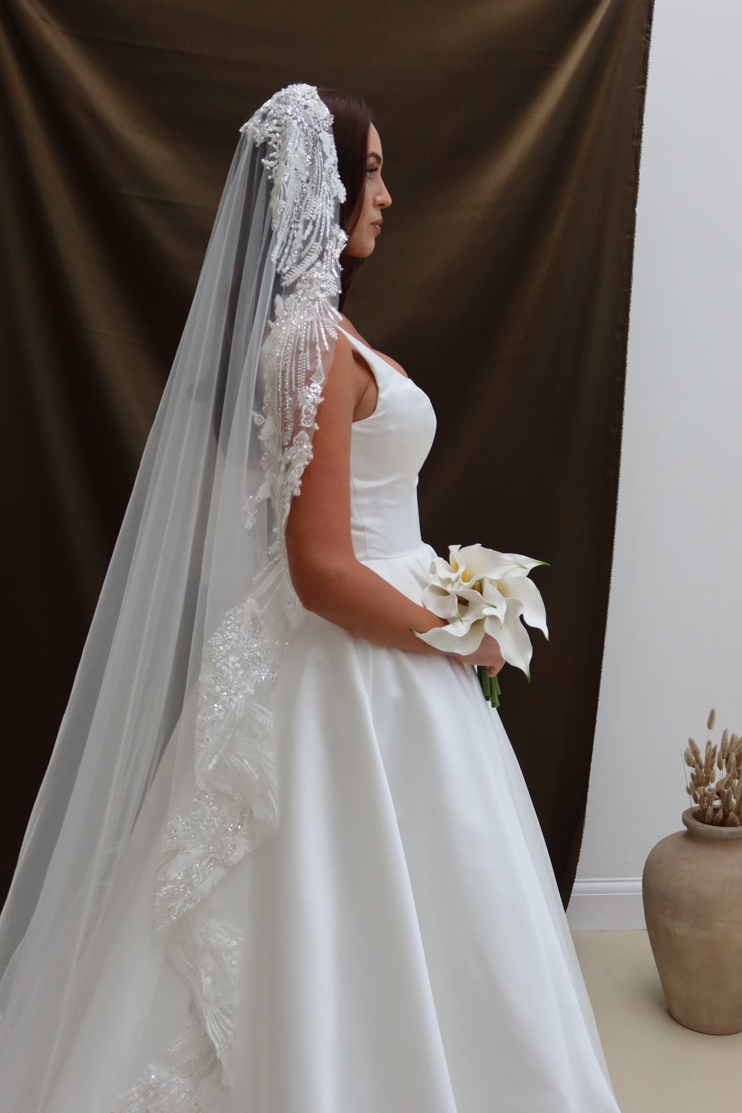Dina lace Border wedding Veil
