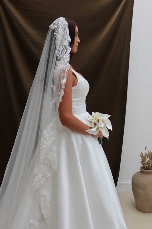 Dina lace Border wedding Veil