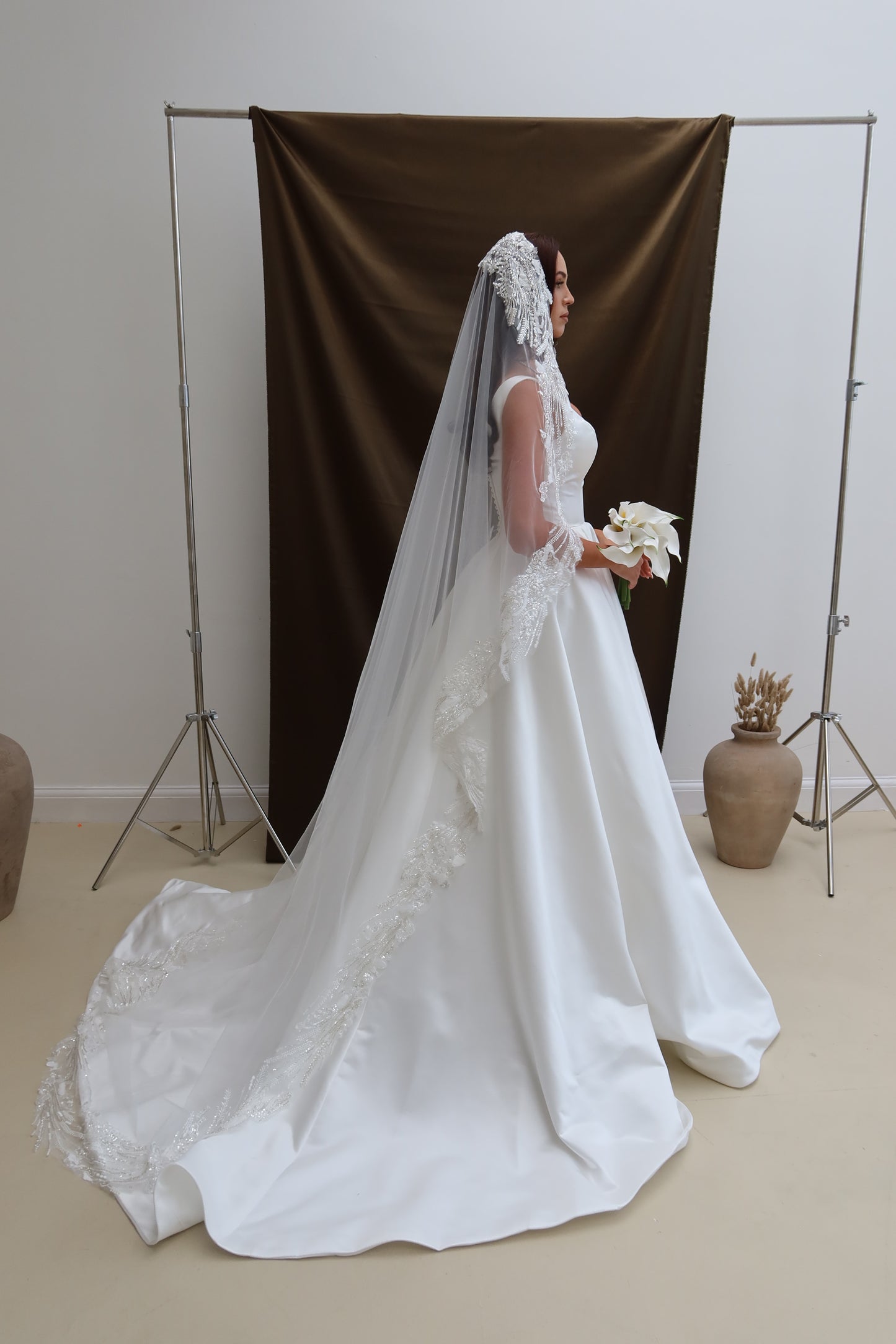 Dina lace Border wedding Veil