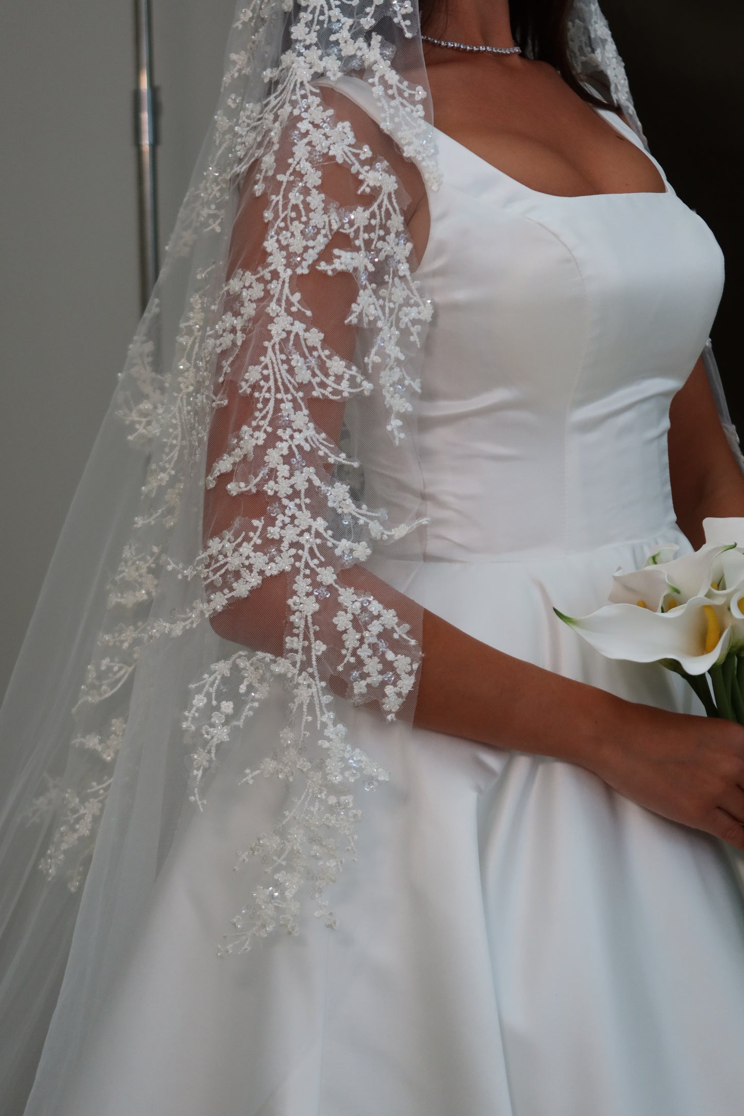 Lana Beaded Ivory gradient wedding veil