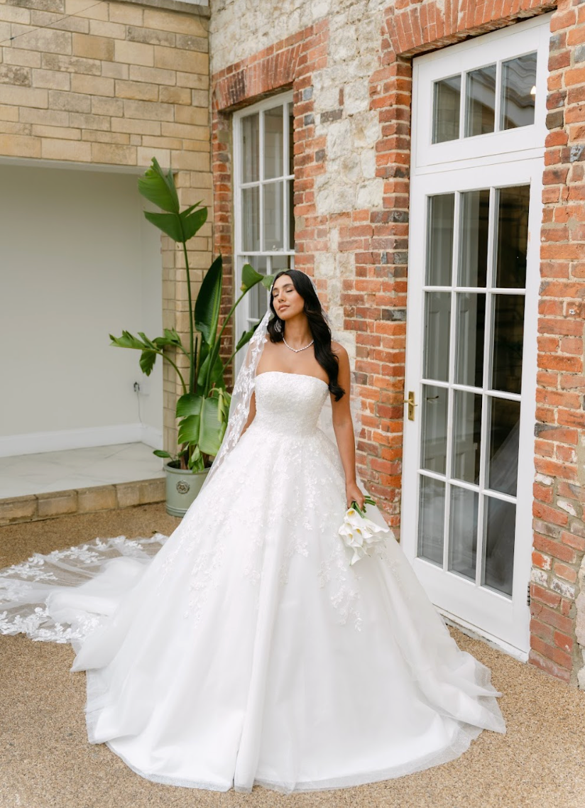 Fleur Floral applique white wedding veil