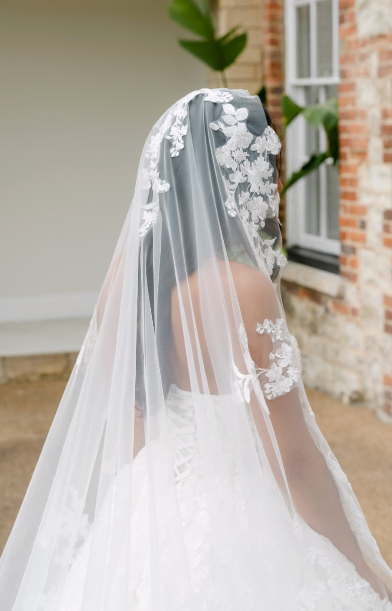 Fleur Floral applique white wedding veil